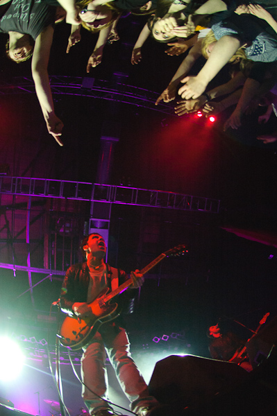 http://www.dyroxy.com/photos/files/gimgs/5_bigsbig-vert-0140_v2.jpg